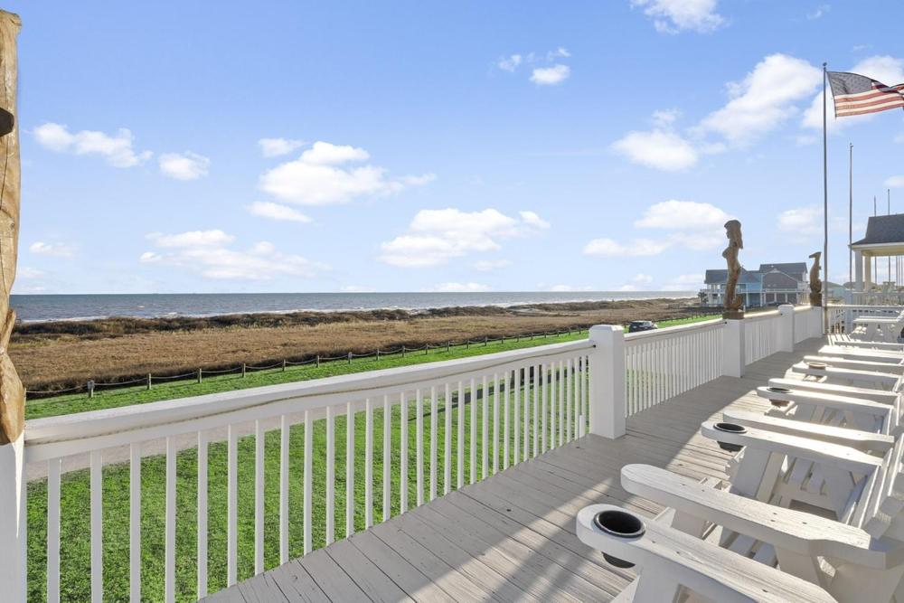 Four-Bedroom Vacation Home interior